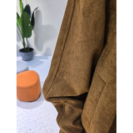 루즈핏 하이넥 스웨이드점퍼