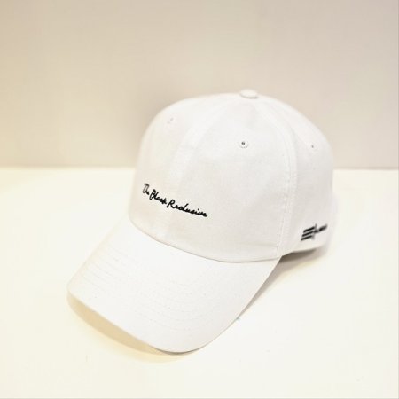 블랙리클루시브 필기체 자수볼캡 WH
