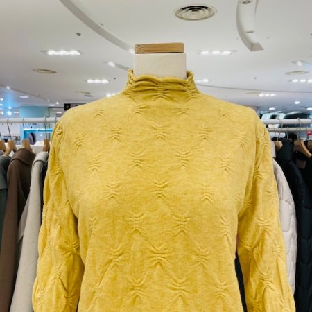 물결 하이넥 니트