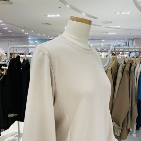 레터링 소매 배색 티셔츠