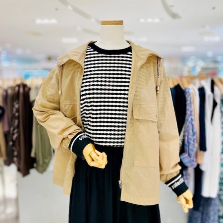 소매 시보리 후드 점퍼