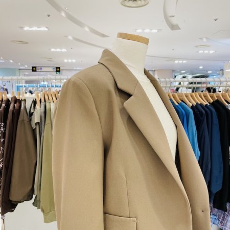 배색 체크 뒷 버튼 자켓