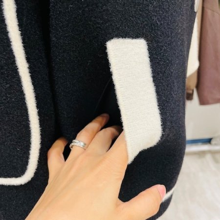 배색 니트 야구 점퍼