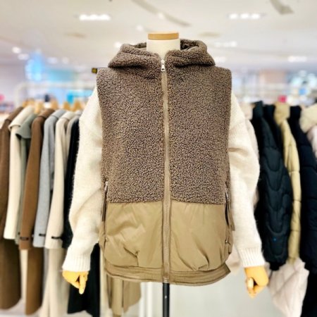 부클 후드 배색 패딩 베스트