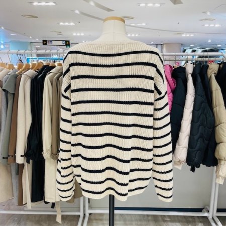 도톰 루즈 단가라 니트