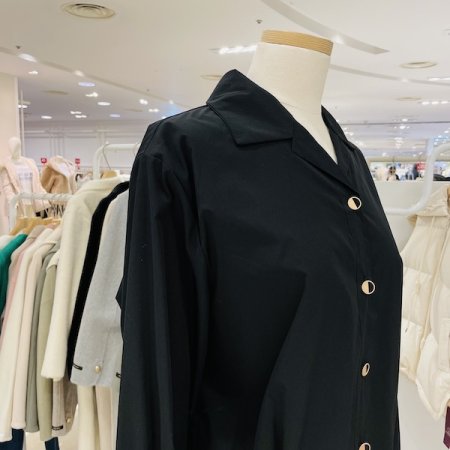 핀턱 카라 블라우스