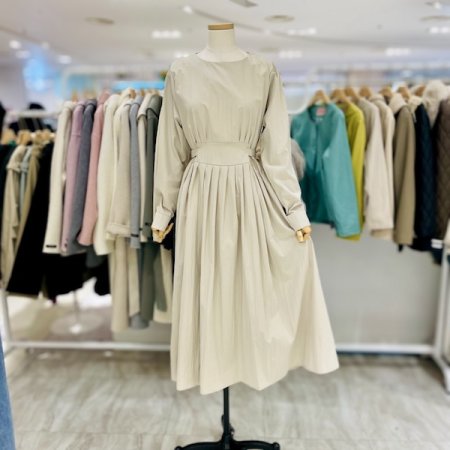 양 벨트 주름 원피스