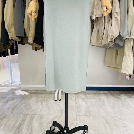 옆트임 H라인 니트 스커트