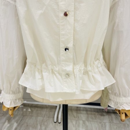 빅카라 레터링 스트링 점퍼