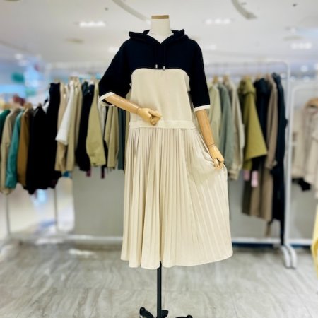 플리츠 배색 후드 원피스