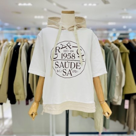 가우디 이니셜 스트링 후드 티셔츠