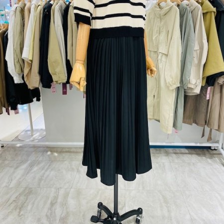 지퍼 카라 배색 원피스