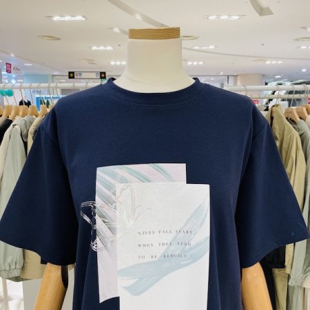 펄 나비 트임 티셔츠