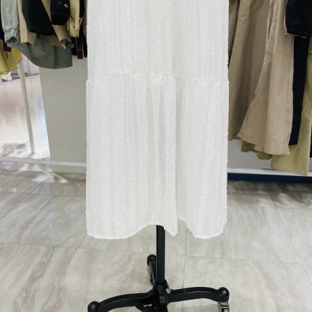 크리스탈 플리츠 스커트