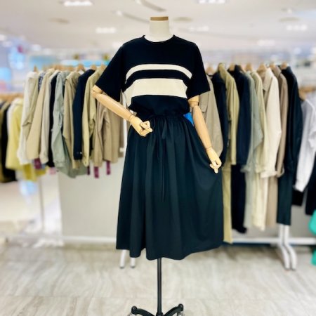 단가라 배색 원피스