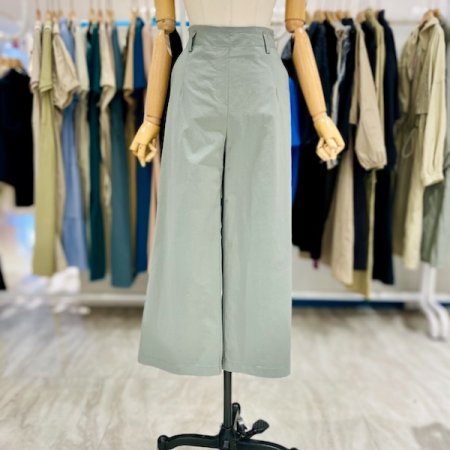 뒷밴딩 스티치 와이드팬츠