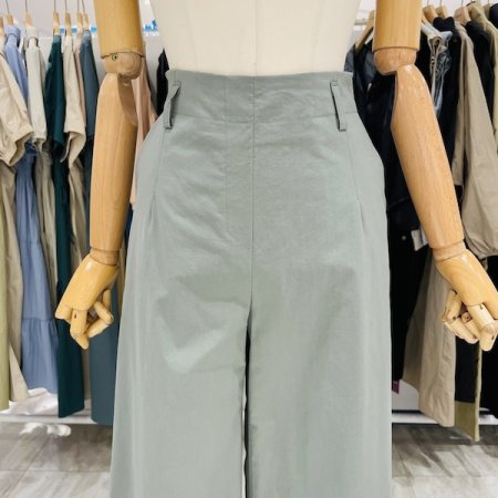 뒷밴딩 스티치 와이드팬츠