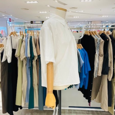 가슴 자수 반팔 셔츠