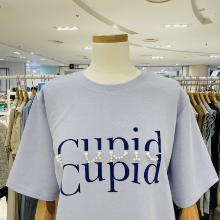 큐피 진주 반팔 티셔츠