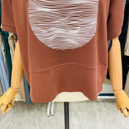 동그라미 뒷지퍼 티셔츠