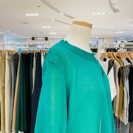 왕 단추 가디건