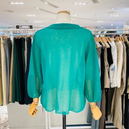 왕 단추 가디건