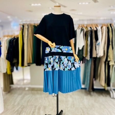 밑단 플리츠 플라워 원피스