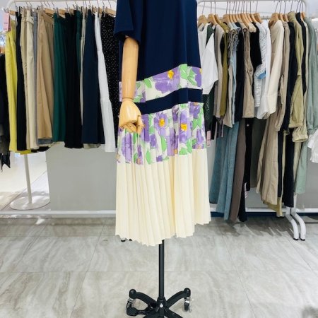 밑단 플리츠 플라워 원피스