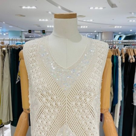 스팽글 뜨개 나시 니트