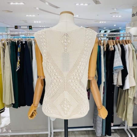 스팽글 뜨개 나시 니트