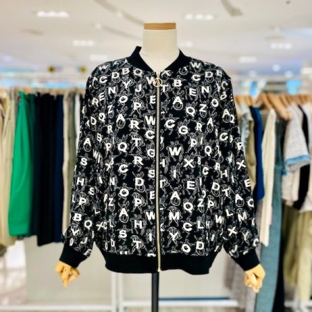 시보리 알파벳 집업 점퍼