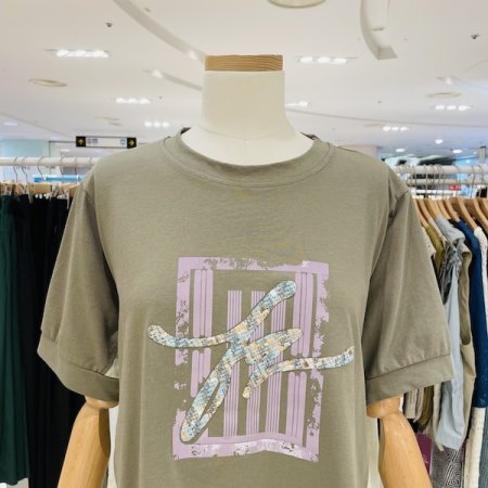 비제트 우븐배색 티셔츠