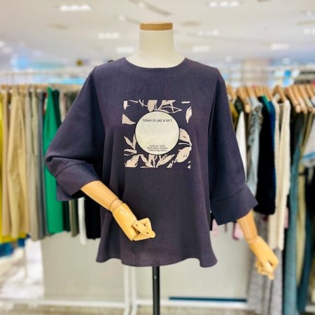 트윙클 문 7부 티셔츠