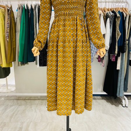 잔꽃 셔링 원피스