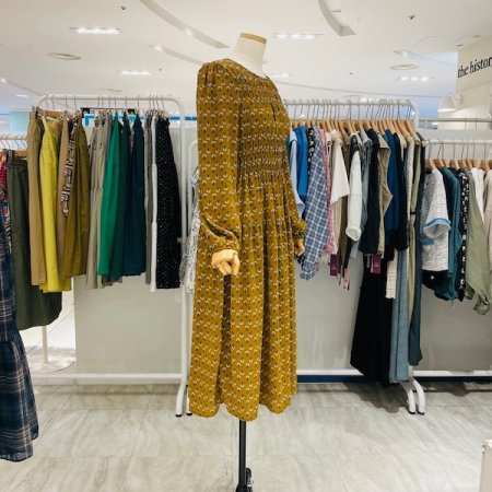 잔꽃 셔링 원피스