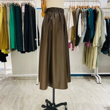 포켓 포인트 가죽 스커트