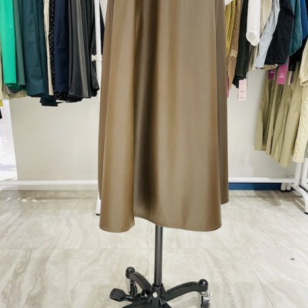 포켓 포인트 가죽 스커트