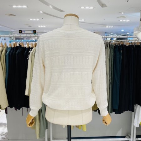 물결 진주넥 니트