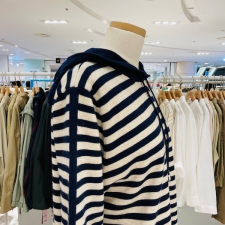 단가라 배색 포켓 후드 니트