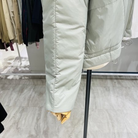 세로 절개 패딩 후드 점퍼