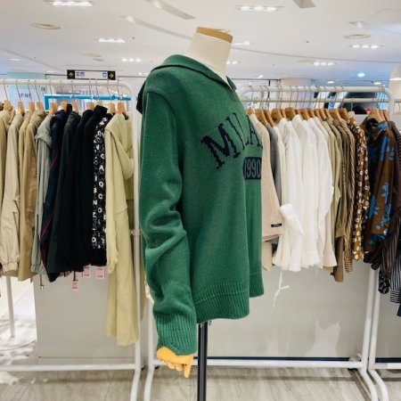 밀라노 세일러 카라 니트