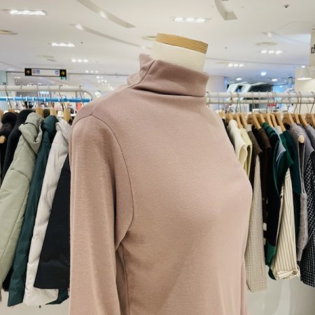 B자수 제나 폴라티셔츠