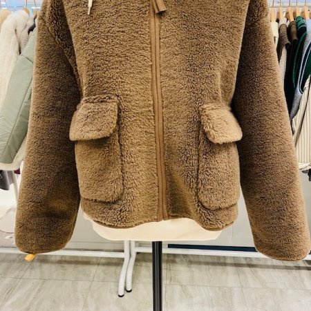 띠 배색 양털 니트 후드 점퍼