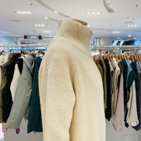 하이넥 집업 니트