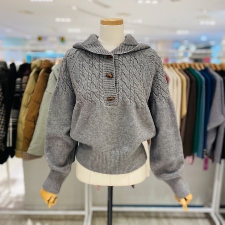 토글 버튼 후드 니트