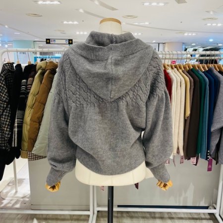 토글 버튼 후드 니트