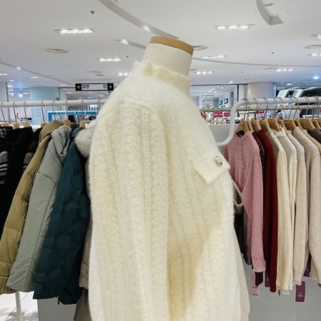 샤멜 반목 니트