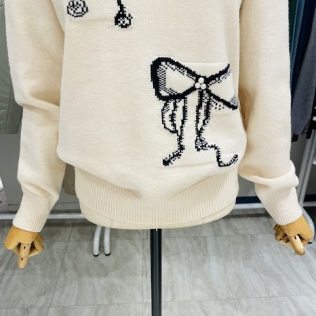 리본 자가드 펄 니트