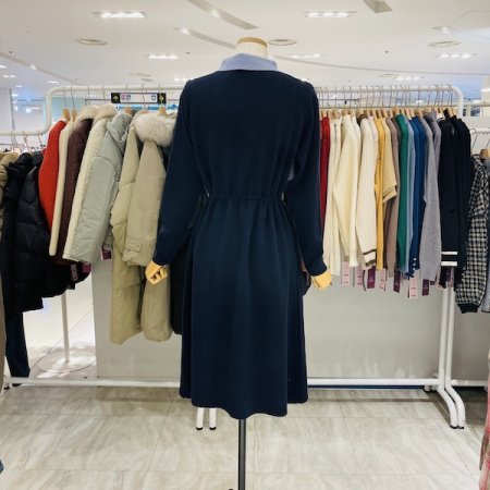 단추 카라 포인트 니트 원피스