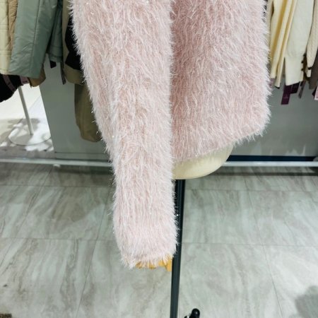 샤인 브이넥 니트